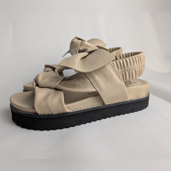 L'INTERVALLE Women Sandals Beige Color Leather Size 36 = 5.5,6 US Small Platform - Picture 3 of 7